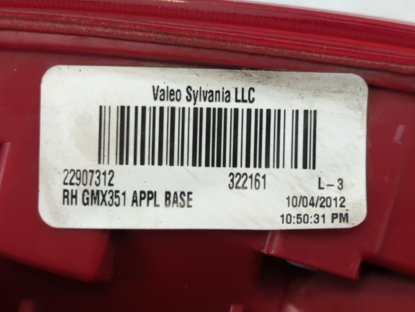 2013-2016 Chevrolet Malibu Tail Light Assembly Passenger Right OEM P/N:22907312 Fits Fits 2013 2014 2015 2016 OEM Used Auto 