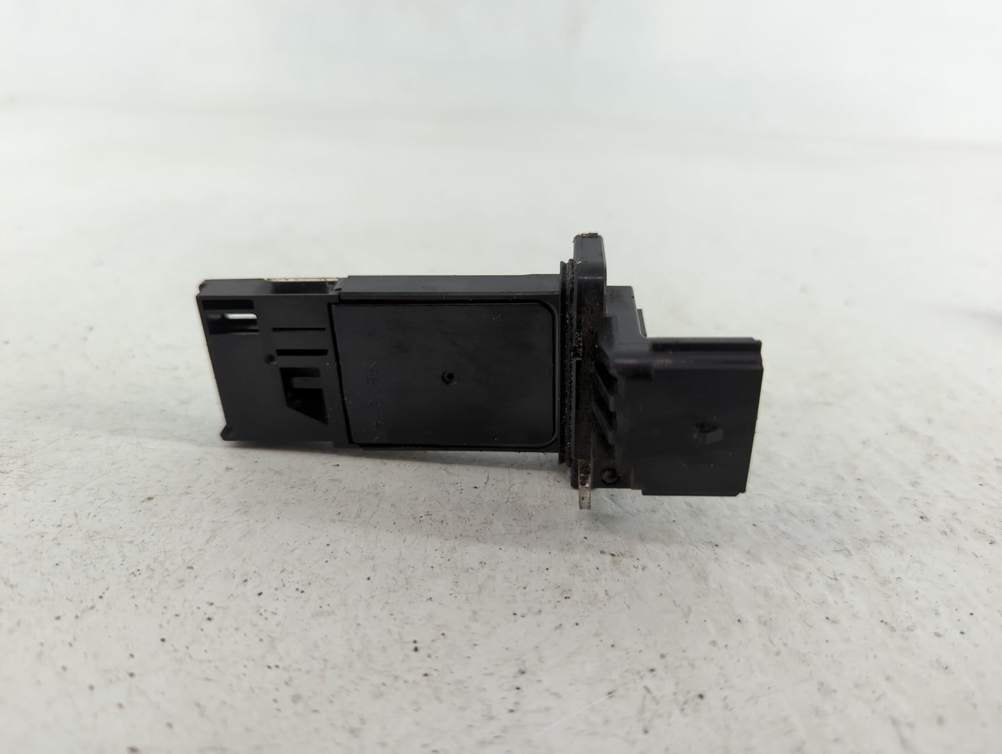 2013-2016 Chevrolet Malibu Mass Air Flow Meter Maf - Oemusedautoparts1.com