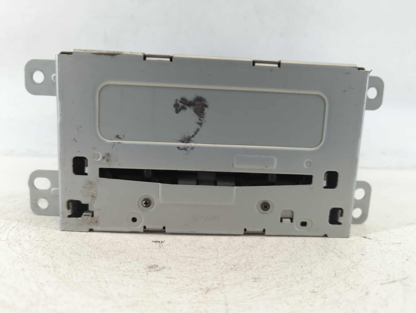 2014-2016 Chevrolet Malibu Am Fm Cd Player Radio Receiver - Oemusedautoparts1.com