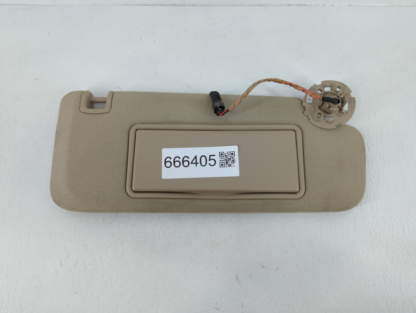 2013-2016 Chevrolet Malibu Sun Visor Shade Replacement Passenger Right Mirror Fits Fits 2013 2014 2015 2016 OEM Used Auto Pa