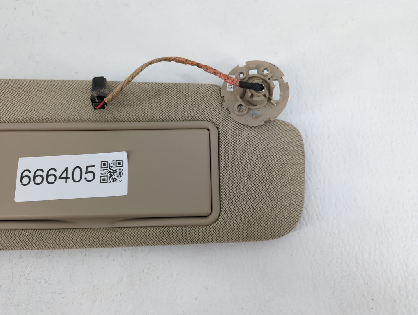 2013-2016 Chevrolet Malibu Sun Visor Shade Replacement Passenger Right Mirror Fits Fits 2013 2014 2015 2016 OEM Used Auto Pa