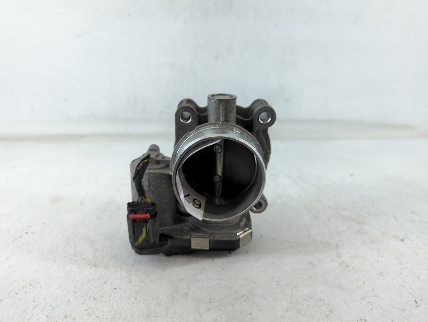 2013-2015 Chevrolet Malibu Throttle Body P/N:12627217DA Fits Fits 2013 2014 2015 2017 2018 2019 2020 OEM Used Auto Parts - O