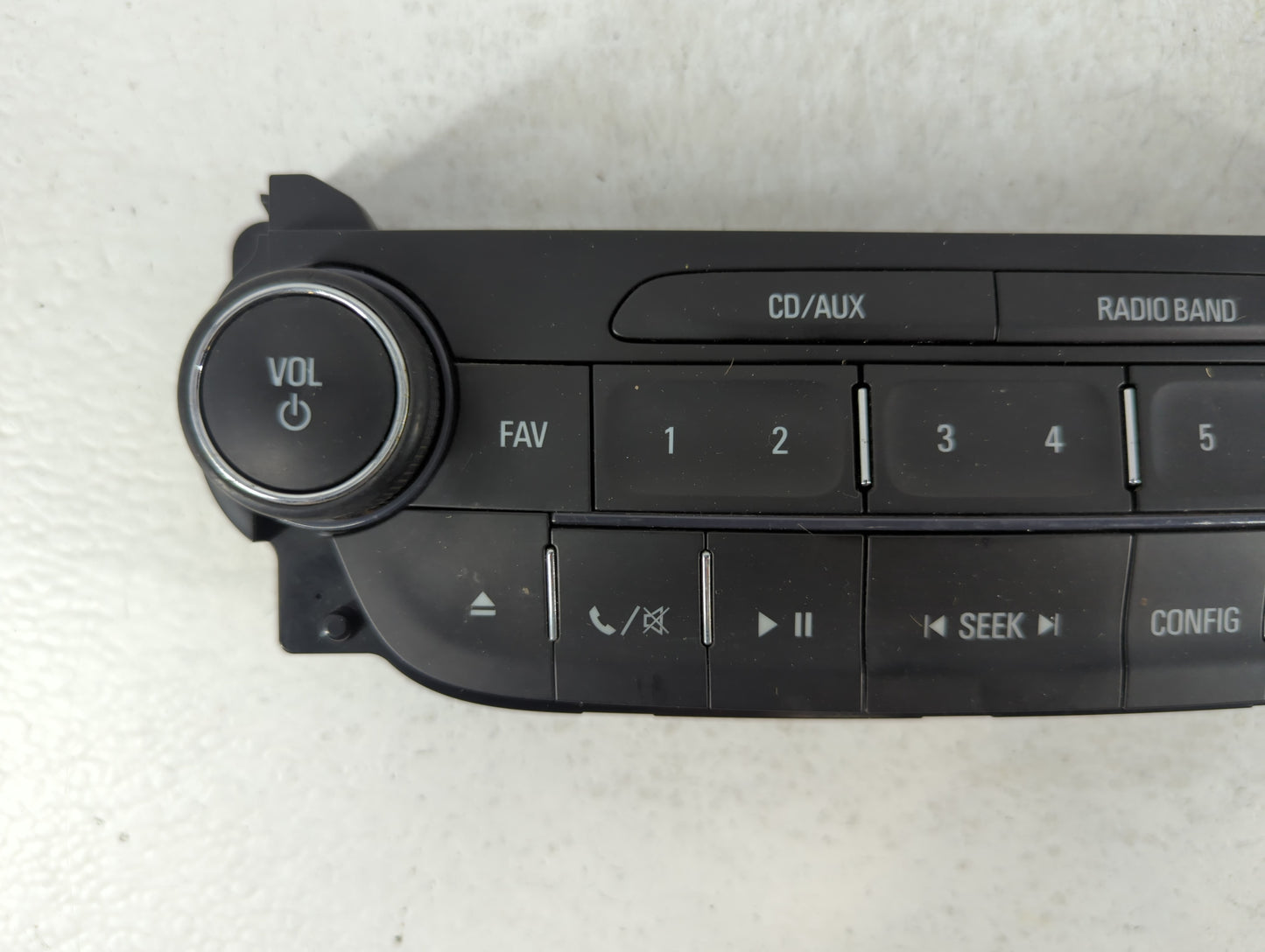 2014-2016 Chevrolet Malibu Am Fm Cd Player Radio Receiver - Oemusedautoparts1.com