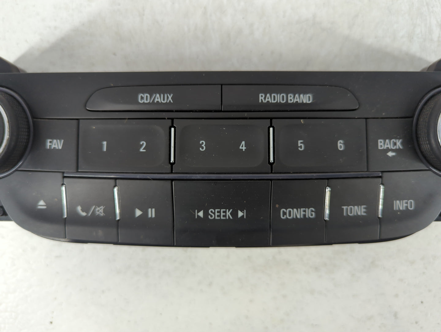 2014-2016 Chevrolet Malibu Am Fm Cd Player Radio Receiver - Oemusedautoparts1.com
