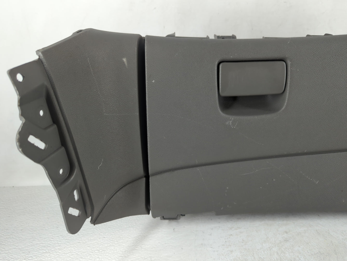 2015 Chevrolet Malibu Passenger Glove Box Door Storage Compartment - Oemusedautoparts1.com