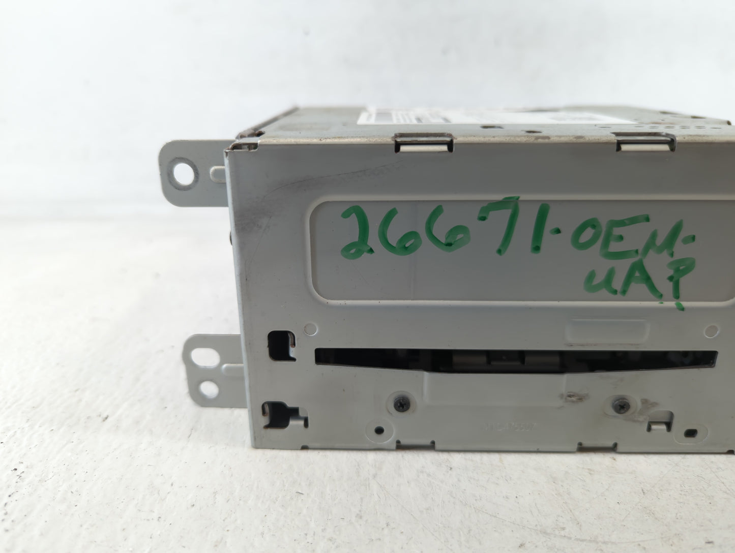 2014-2016 Chevrolet Malibu Radio AM FM Cd Player Receiver Replacement P/N:23161215 Fits Fits 2014 2015 2016 OEM Used Auto Pa