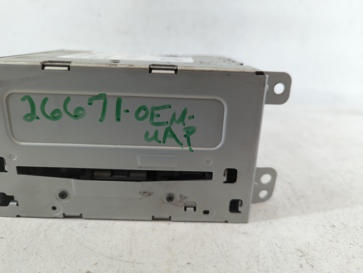 2014-2016 Chevrolet Malibu Radio AM FM Cd Player Receiver Replacement P/N:23161215 Fits Fits 2014 2015 2016 OEM Used Auto Pa