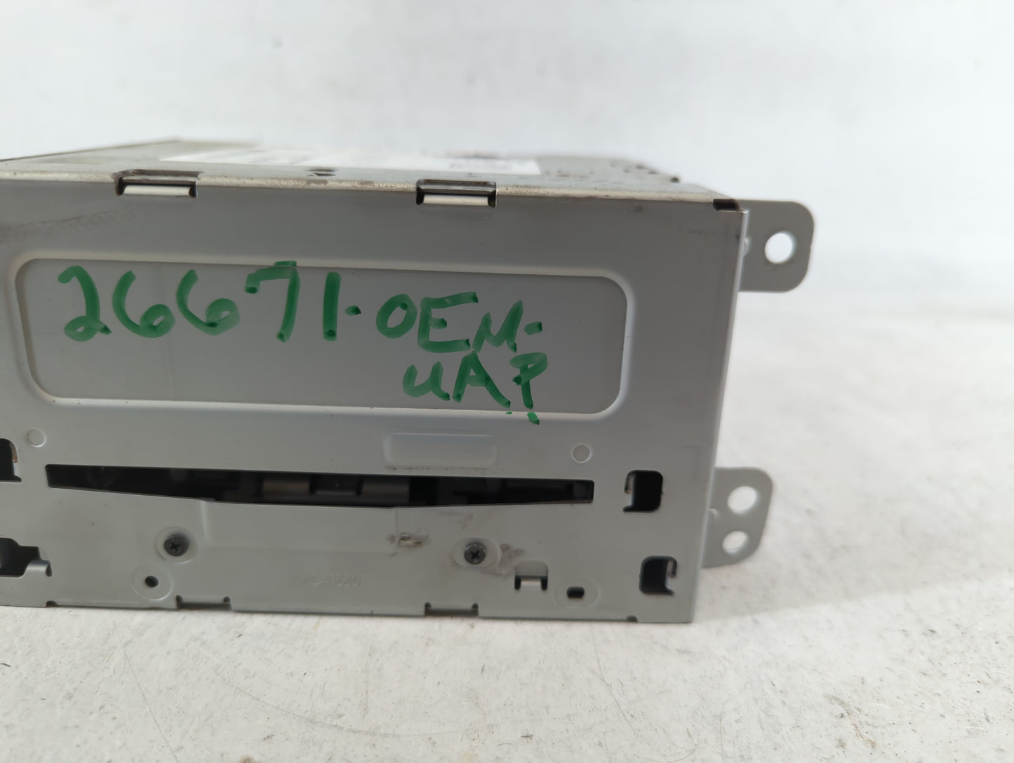 2014-2016 Chevrolet Malibu Radio AM FM Cd Player Receiver Replacement P/N:23161215 Fits Fits 2014 2015 2016 OEM Used Auto Pa