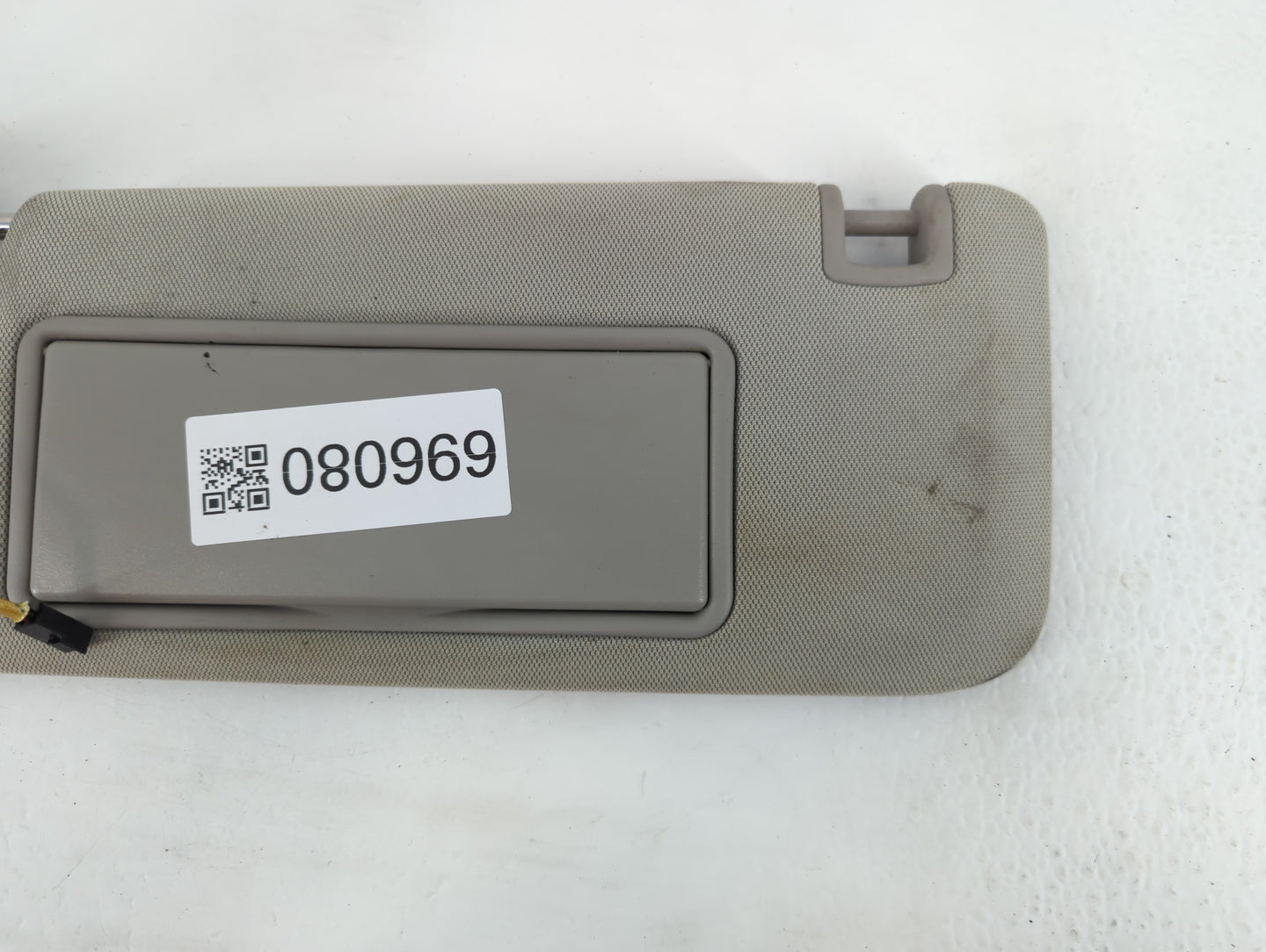 2013-2016 Chevrolet Malibu Sun Visor Shade Replacement Driver Left Mirror Fits Fits 2013 2014 2015 2016 OEM Used Auto Parts 