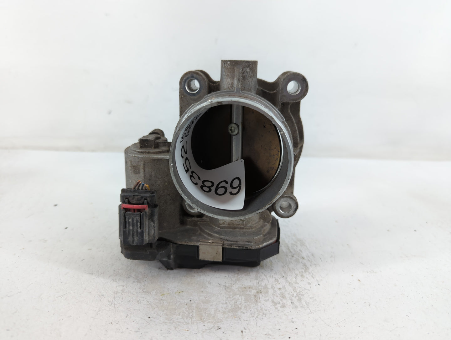 2013-2015 Chevrolet Malibu Throttle Body P/N:12627217DA Fits Fits 2013 2014 2015 2017 2018 2019 2020 OEM Used Auto Parts - O