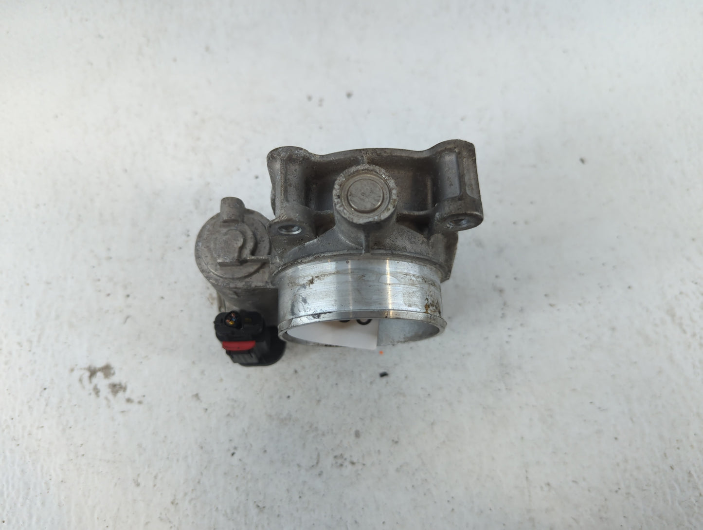 2013-2015 Chevrolet Malibu Throttle Body P/N:12627217DA Fits Fits 2013 2014 2015 2017 2018 2019 2020 OEM Used Auto Parts - O
