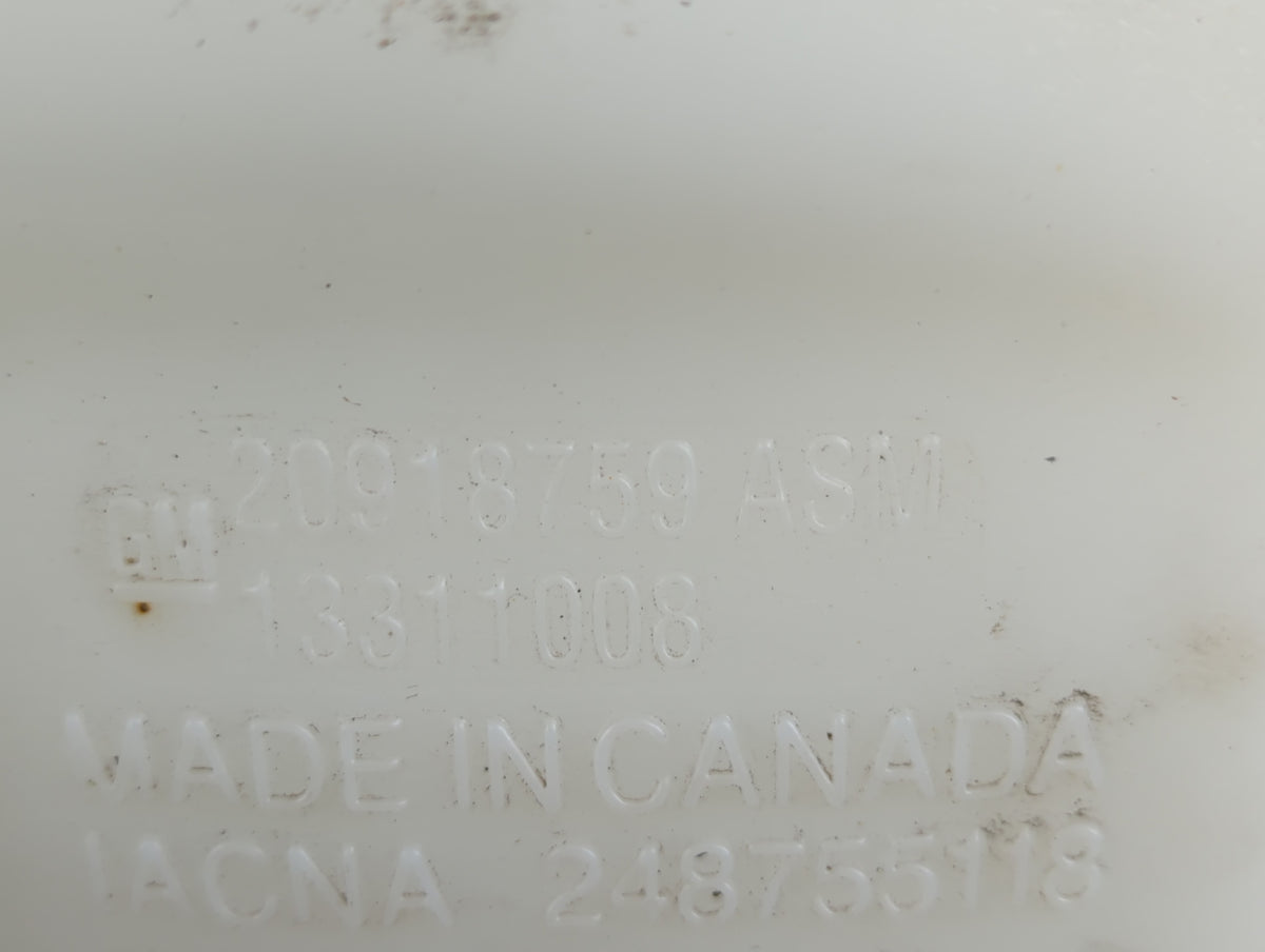2013 Chevrolet Malibu Radiator Coolant Overflow Expansion Tank Bottle 700881 - Oemusedautoparts1.com