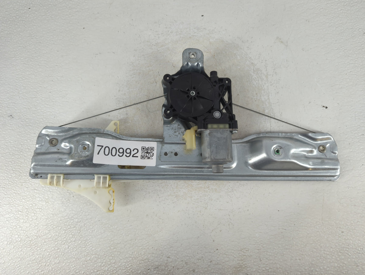 2013-2016 Chevrolet Malibu Used Window Regulator Right Passenger Rear 700992 - Oemusedautoparts1.com