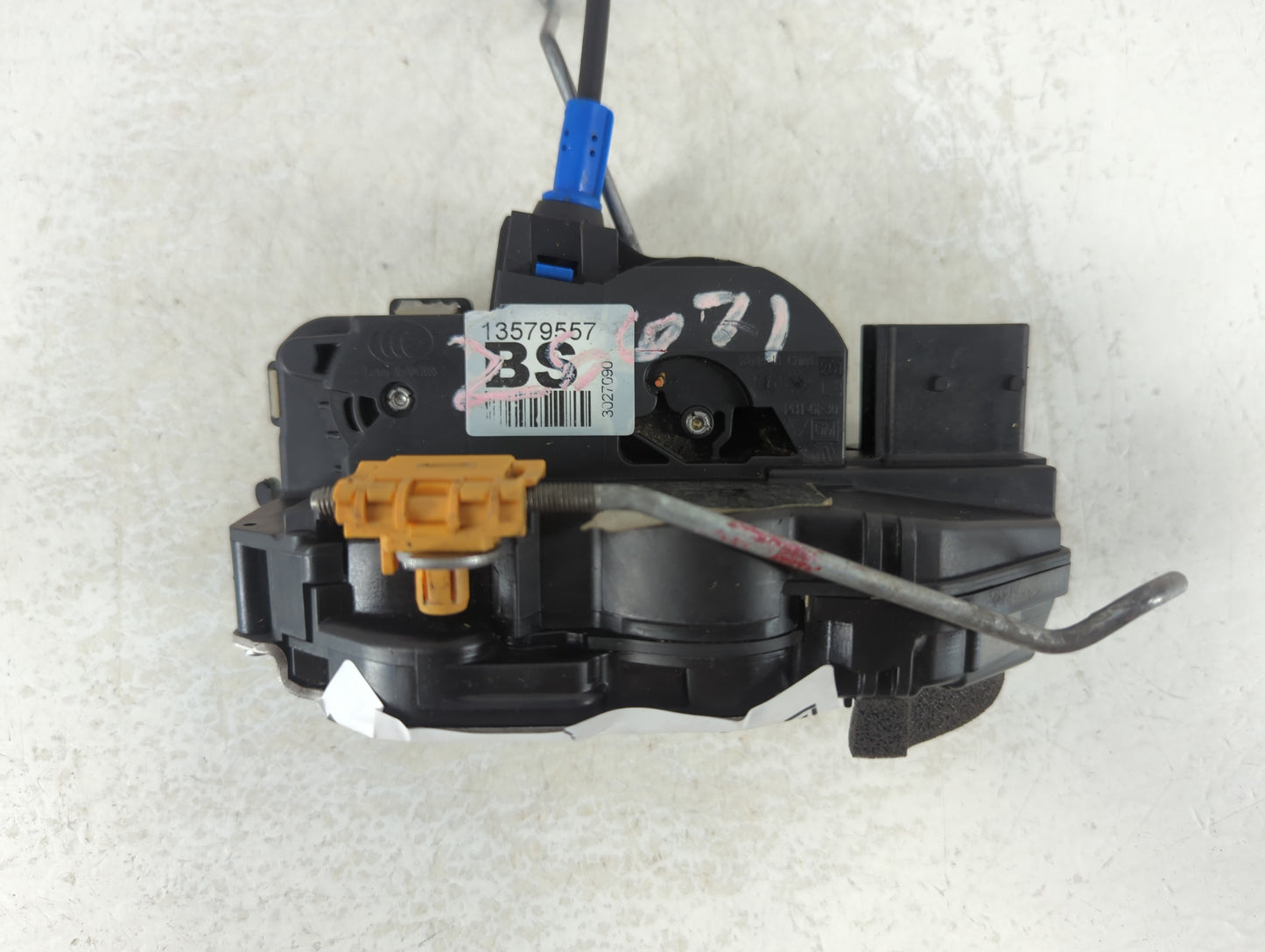 2015 Chevrolet Malibu Driver Rear Left Door Handle Exterior Assembly - Oemusedautoparts1.com