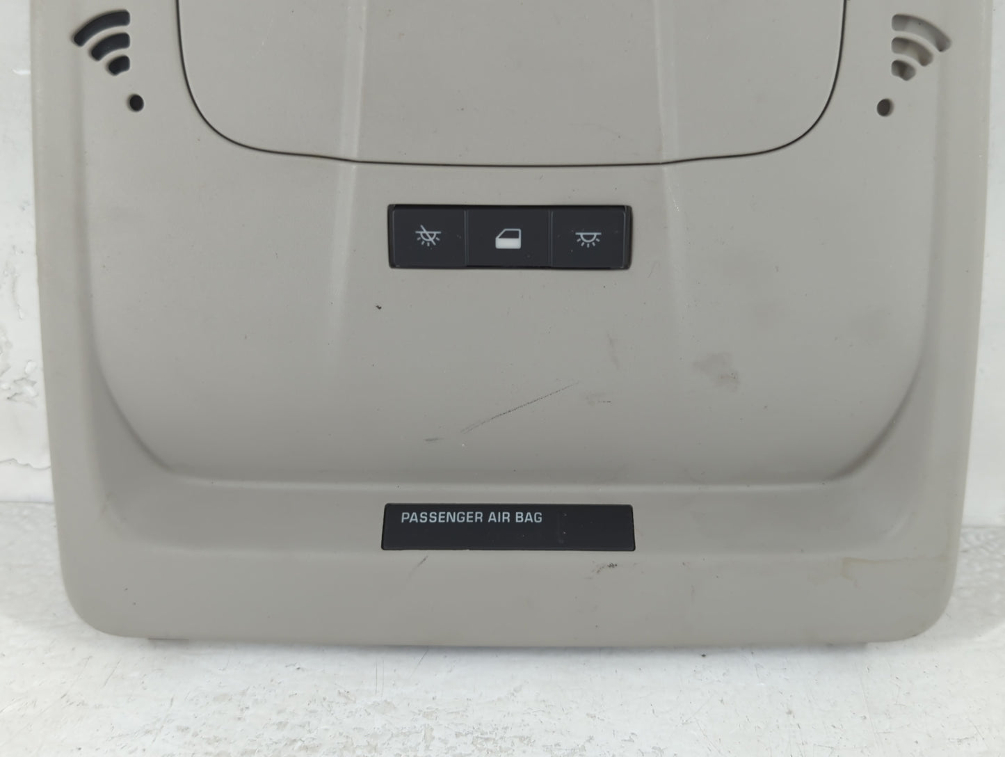 2015 Chevrolet Malibu Overhead Roof Console - Oemusedautoparts1.com