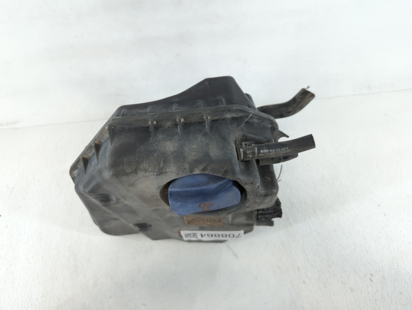2013-2016 Chevrolet Malibu Windshield Washer Fluid Reservoir Bottle Oem - Oemusedautoparts1.com