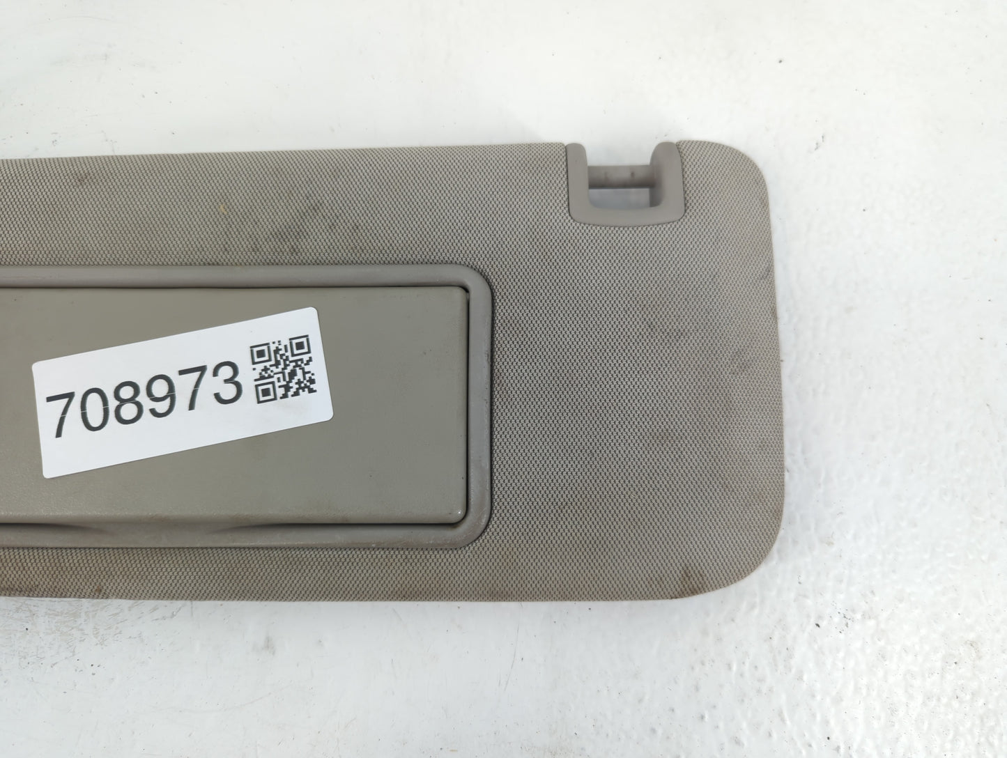 2013-2016 Chevrolet Malibu Sun Visor Shade Replacement Driver Left Mirror Fits Fits 2013 2014 2015 2016 OEM Used Auto Parts 