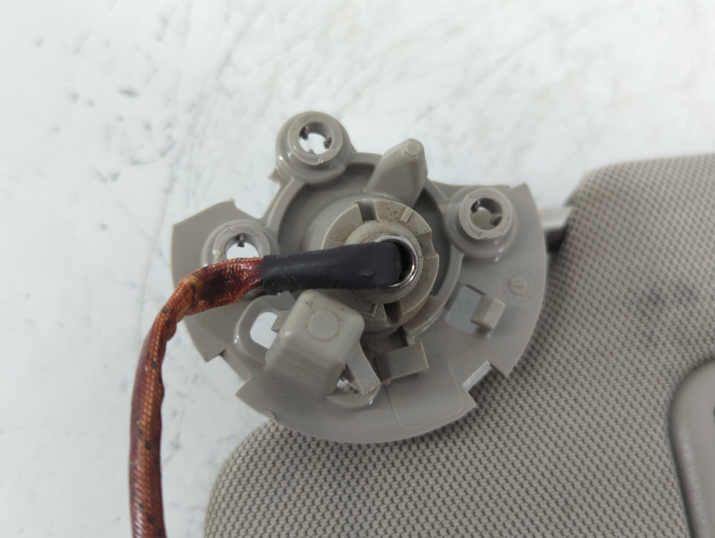 2013-2016 Chevrolet Malibu Sun Visor Shade Replacement Driver Left Mirror Fits Fits 2013 2014 2015 2016 OEM Used Auto Parts 