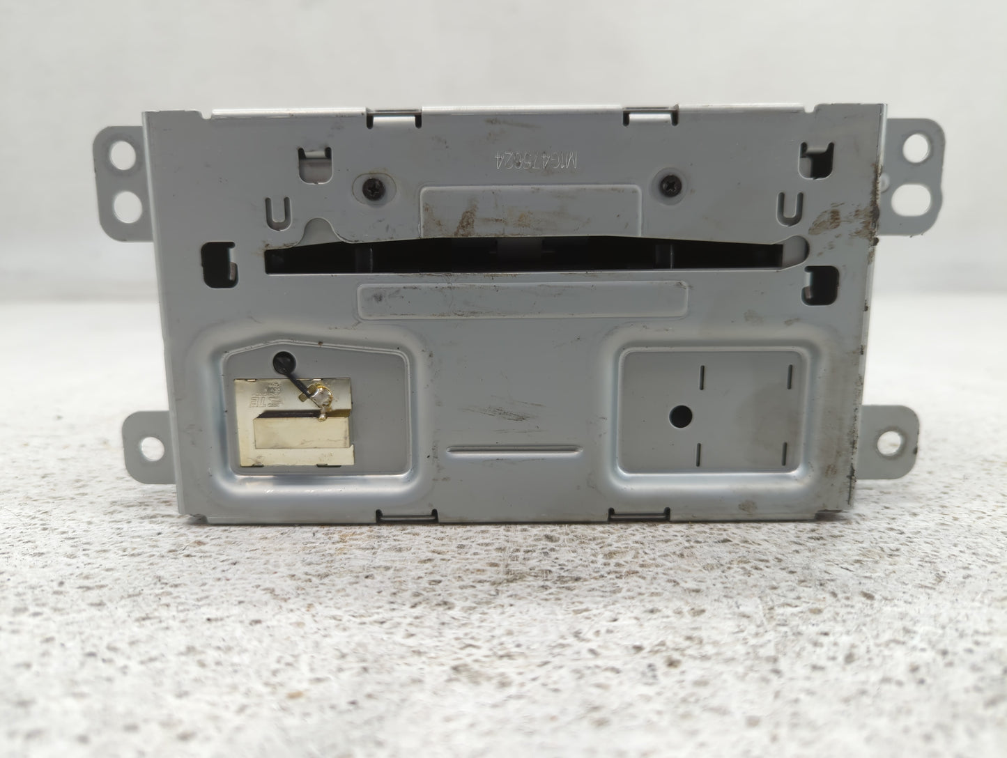 2014-2016 Chevrolet Malibu Am Fm Cd Player Radio Receiver - Oemusedautoparts1.com