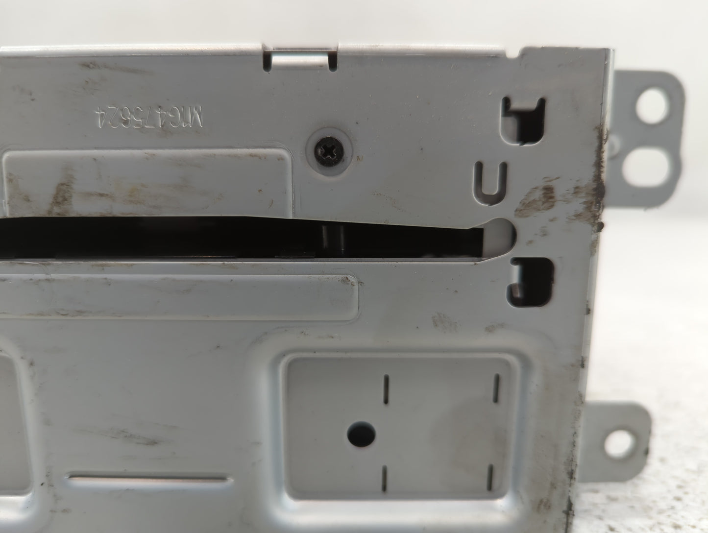 2014-2016 Chevrolet Malibu Am Fm Cd Player Radio Receiver - Oemusedautoparts1.com