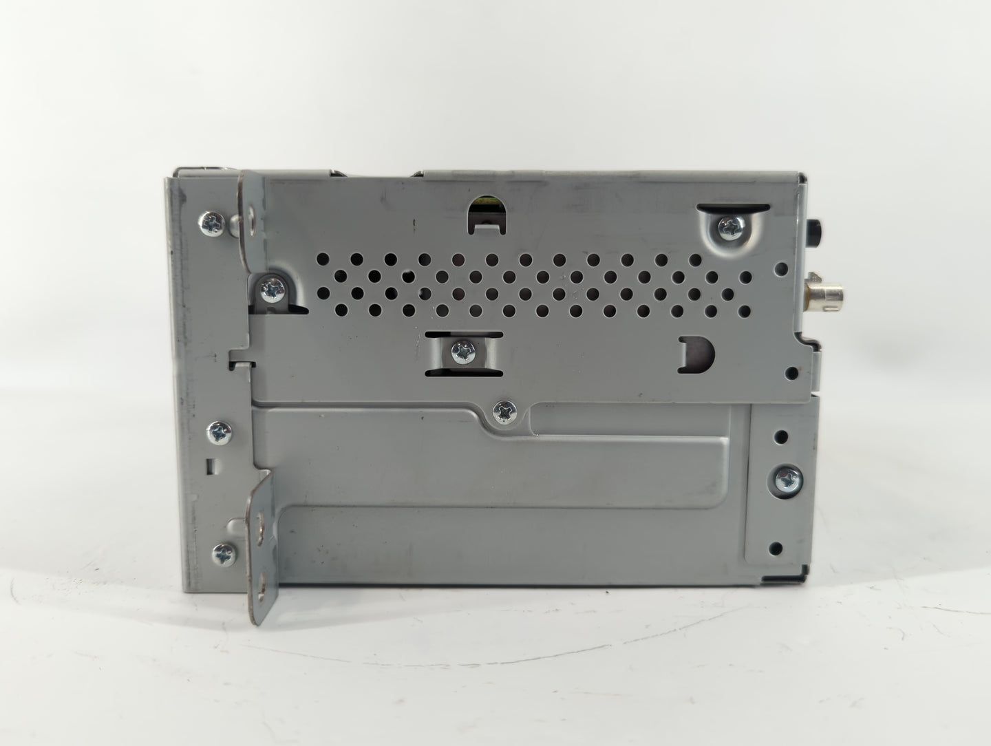 2015 Chevrolet Malibu Am Fm Cd Player Radio Receiver - Oemusedautoparts1.com