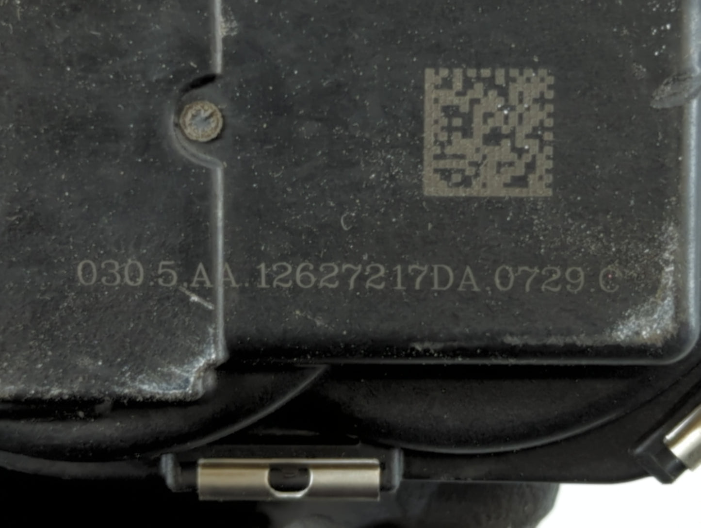 2013-2021 Chevrolet Malibu Throttle Body P/N:12627217DA Fits Fits 2013 2014 2015 2016 2017 2018 2019 2020 2021 OEM Used Auto