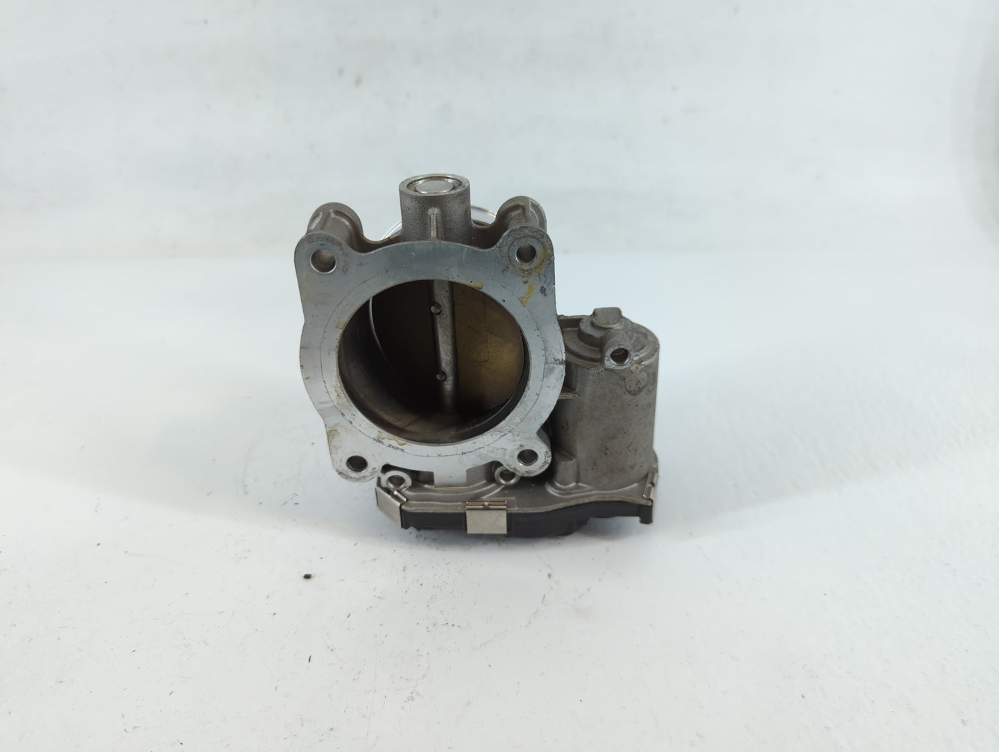2013-2015 Chevrolet Malibu Throttle Body P/N:12627217DA Fits Fits 2013 2014 2015 2017 2018 2019 2020 OEM Used Auto Parts - O