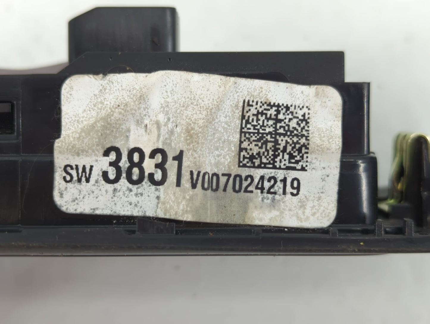 2013-2016 Chevrolet Malibu Master Power Window Switch Replacement Driver Side Left P/N:SW3831 V007024219 Fits OEM Used Auto 