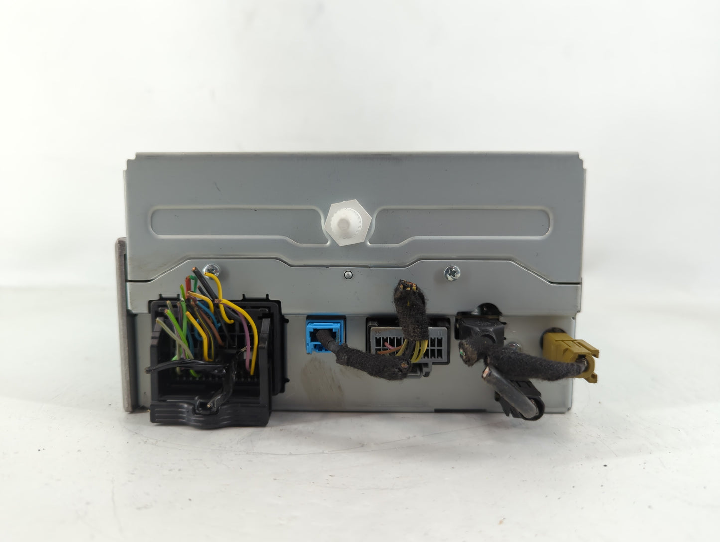 2015 Chevrolet Malibu Am Fm Cd Player Radio Receiver - Oemusedautoparts1.com