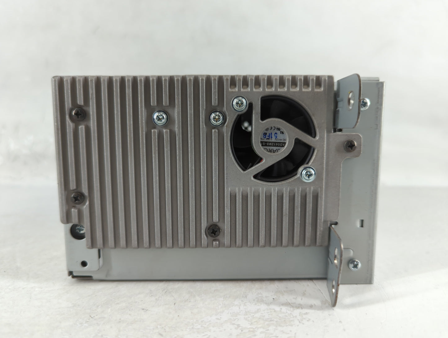 2014-2016 Chevrolet Malibu Am Fm Cd Player Radio Receiver - Oemusedautoparts1.com