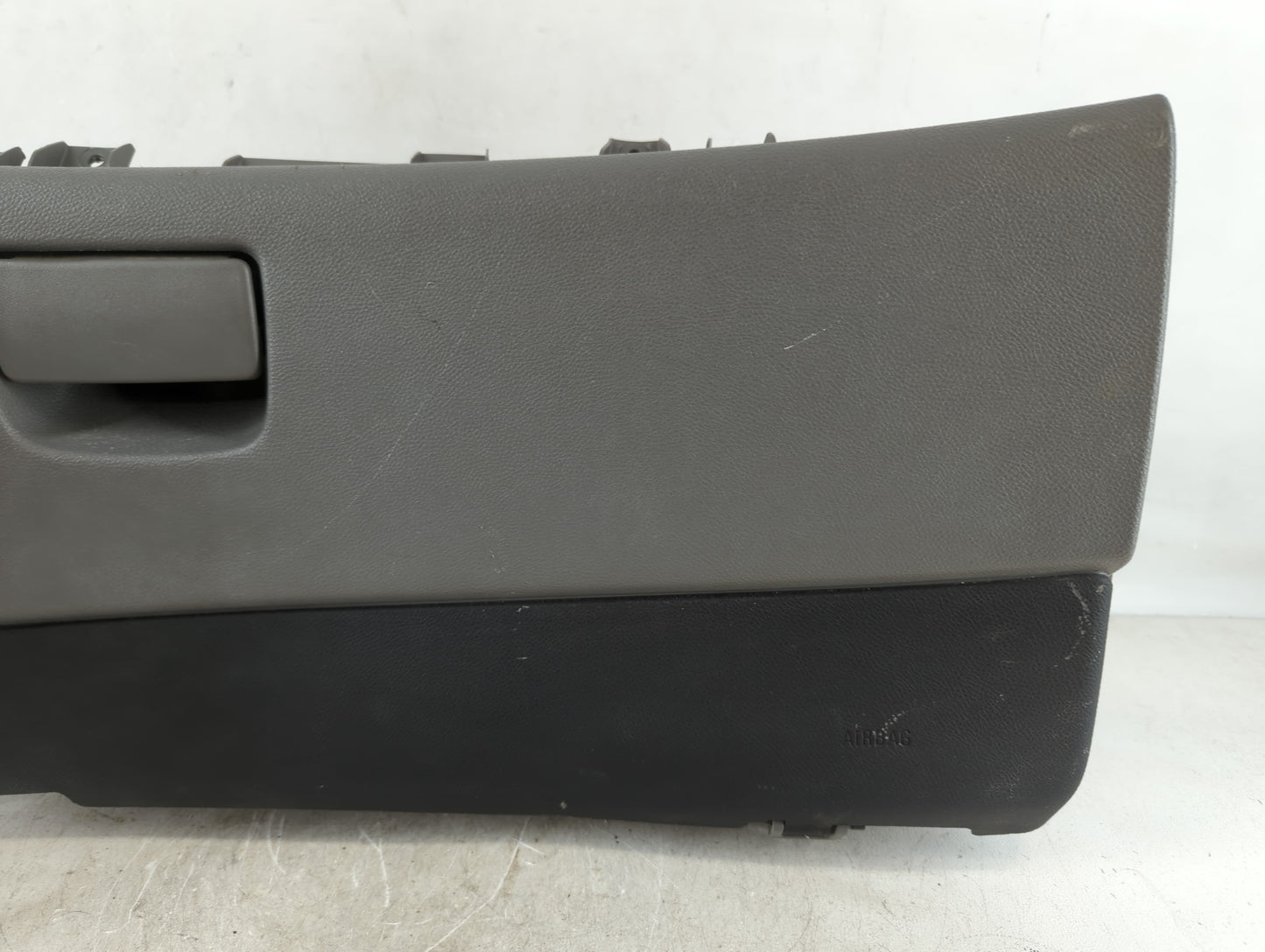 2015 Chevrolet Malibu Passenger Glove Box Door Storage Compartment 775943 - Oemusedautoparts1.com