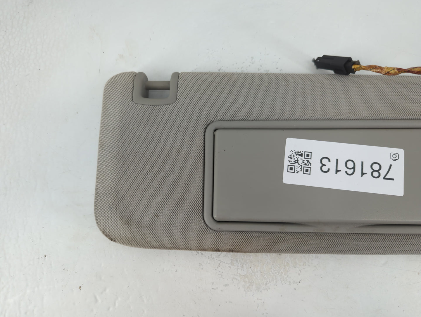 2013-2016 Chevrolet Malibu Sun Visor Shade Replacement Passenger Right Mirror Fits Fits 2013 2014 2015 2016 OEM Used Auto Pa