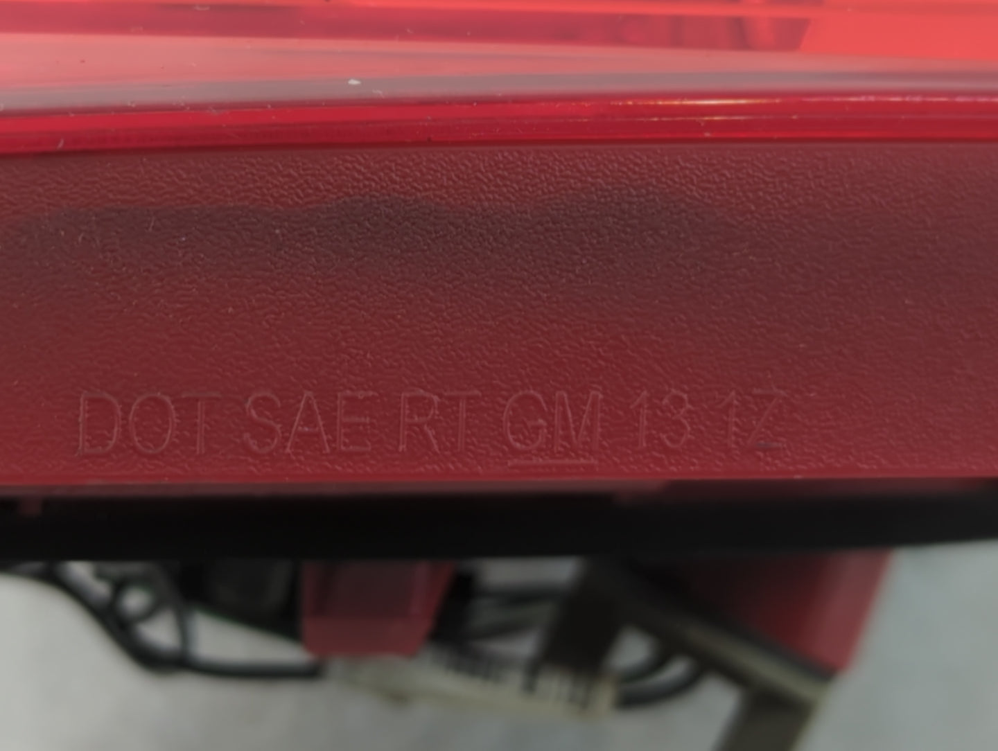 2013-2016 Chevrolet Malibu Tail Light Assembly Driver Left OEM P/N:322161 22907312 Fits Fits 2013 2014 2015 2016 OEM Used Au