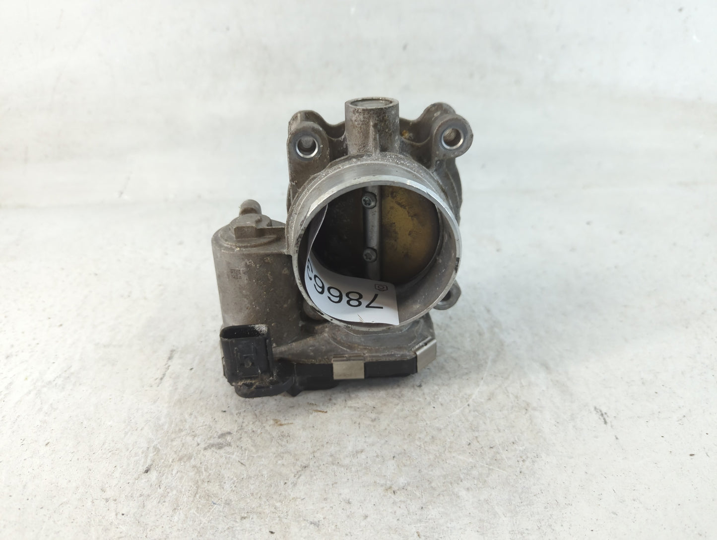 2013-2015 Chevrolet Malibu Throttle Body P/N:12627217DA Fits Fits 2013 2014 2015 2017 2018 2019 2020 OEM Used Auto Parts - O