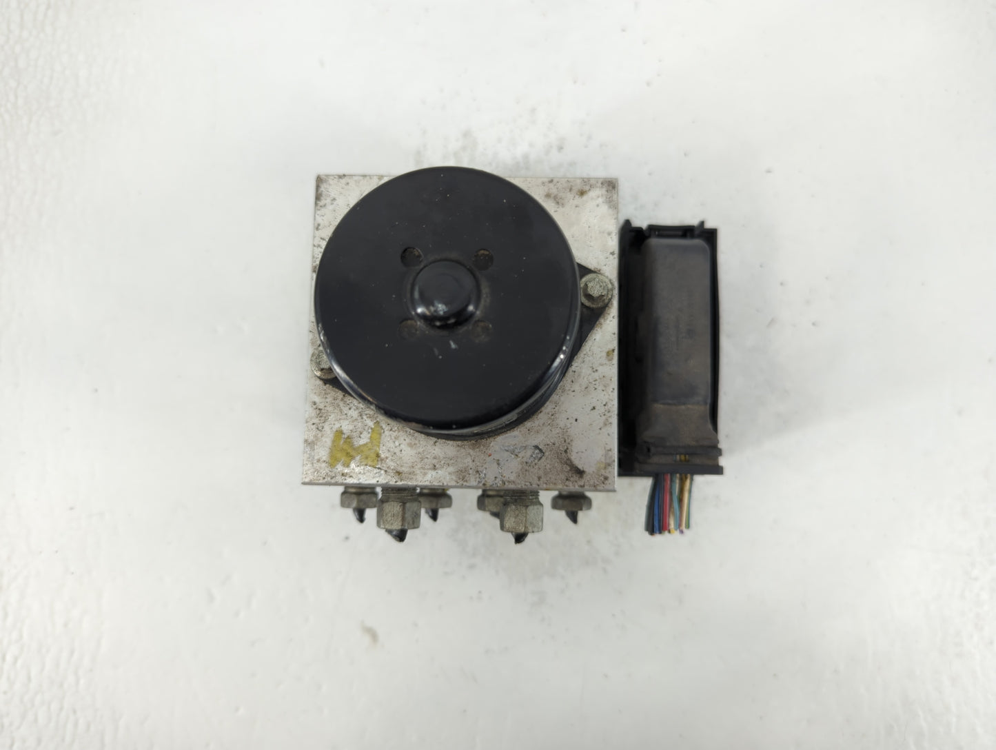 2013-2016 Chevrolet Malibu ABS Pump Control Module Replacement P/N:22863598 Fits Fits 2012 2013 2014 2015 2016 OEM Used Auto
