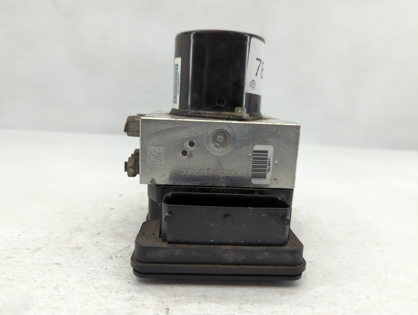 2013-2016 Chevrolet Malibu ABS Pump Control Module Replacement P/N:22863598 Fits Fits 2012 2013 2014 2015 2016 OEM Used Auto