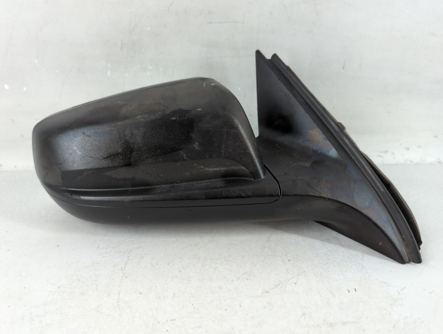 2014-2016 Chevrolet Malibu Passenger Side View Mirror - Right Door Mirror OEM Used - Oemusedautoparts1.com