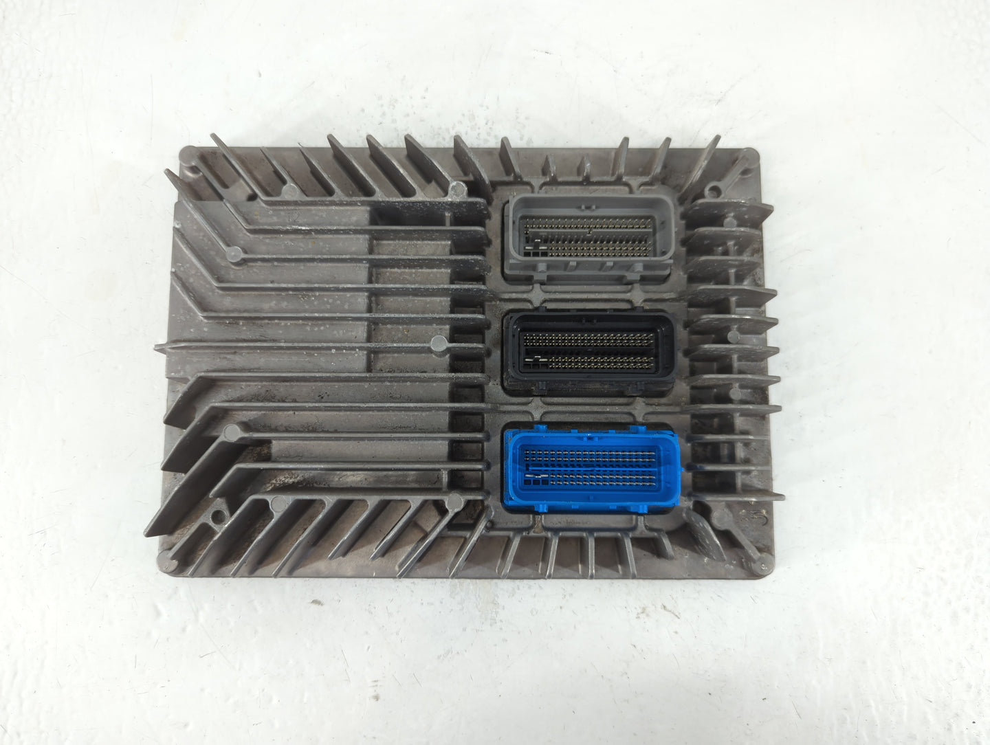 2013-2016 Chevrolet Malibu PCM Engine Control Computer ECU ECM PCU OEM P/N:12664220 Fits Fits 2013 2014 2015 2016 OEM Used A