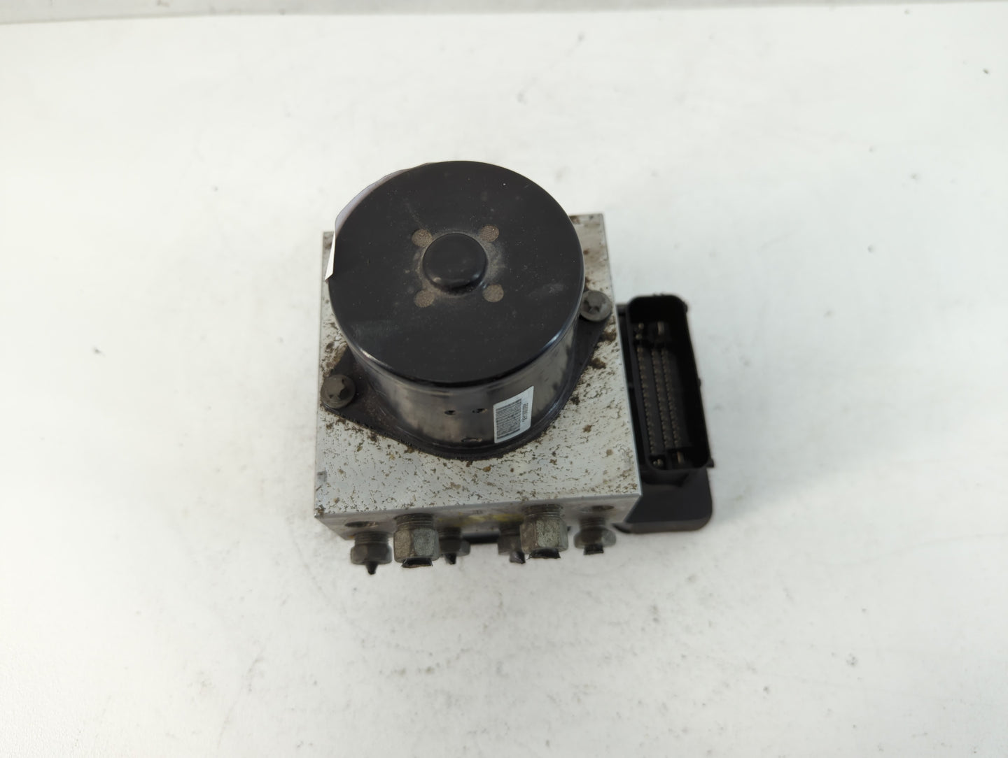 2013-2016 Chevrolet Malibu ABS Pump Control Module Replacement P/N:22863598 Fits Fits 2012 2013 2014 2015 2016 OEM Used Auto