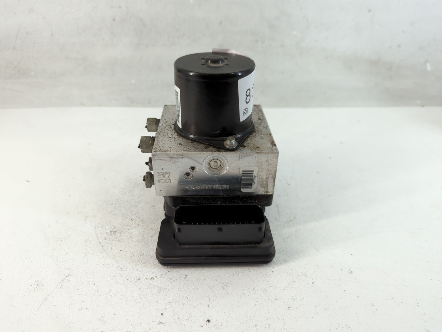 2013-2016 Chevrolet Malibu ABS Pump Control Module Replacement P/N:22863598 Fits Fits 2012 2013 2014 2015 2016 OEM Used Auto