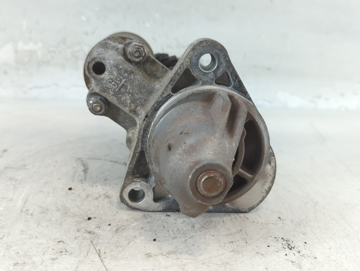 2015-2016 Chevrolet Malibu Car Starter Motor Solenoid OEM P/N:12663052 Fits Fits 2015 2016 2017 2018 2019 2020 2021 OEM Used