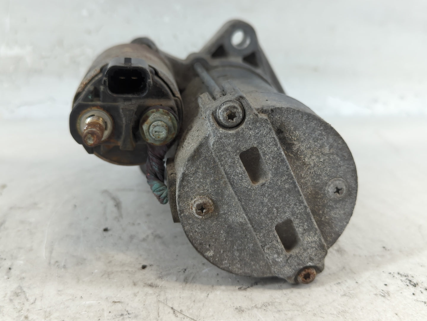 2015-2016 Chevrolet Malibu Car Starter Motor Solenoid OEM P/N:12663052 Fits Fits 2015 2016 2017 2018 2019 2020 2021 OEM Used
