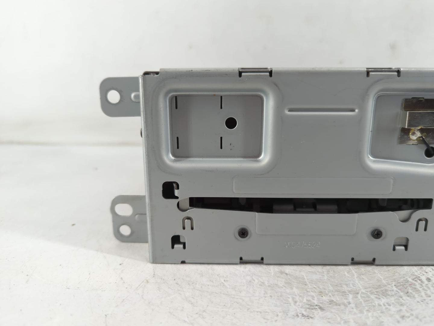 2014-2016 Chevrolet Malibu Radio AM FM Cd Player Receiver Replacement P/N:23495272 Fits Fits 2014 2015 2016 OEM Used Auto Pa