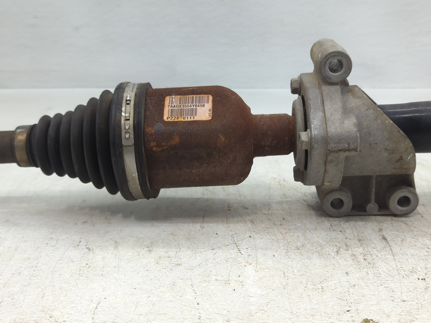 2013-2015 Chevrolet Malibu Axle Shaft Front Passenger Cv C/v - Oemusedautoparts1.com