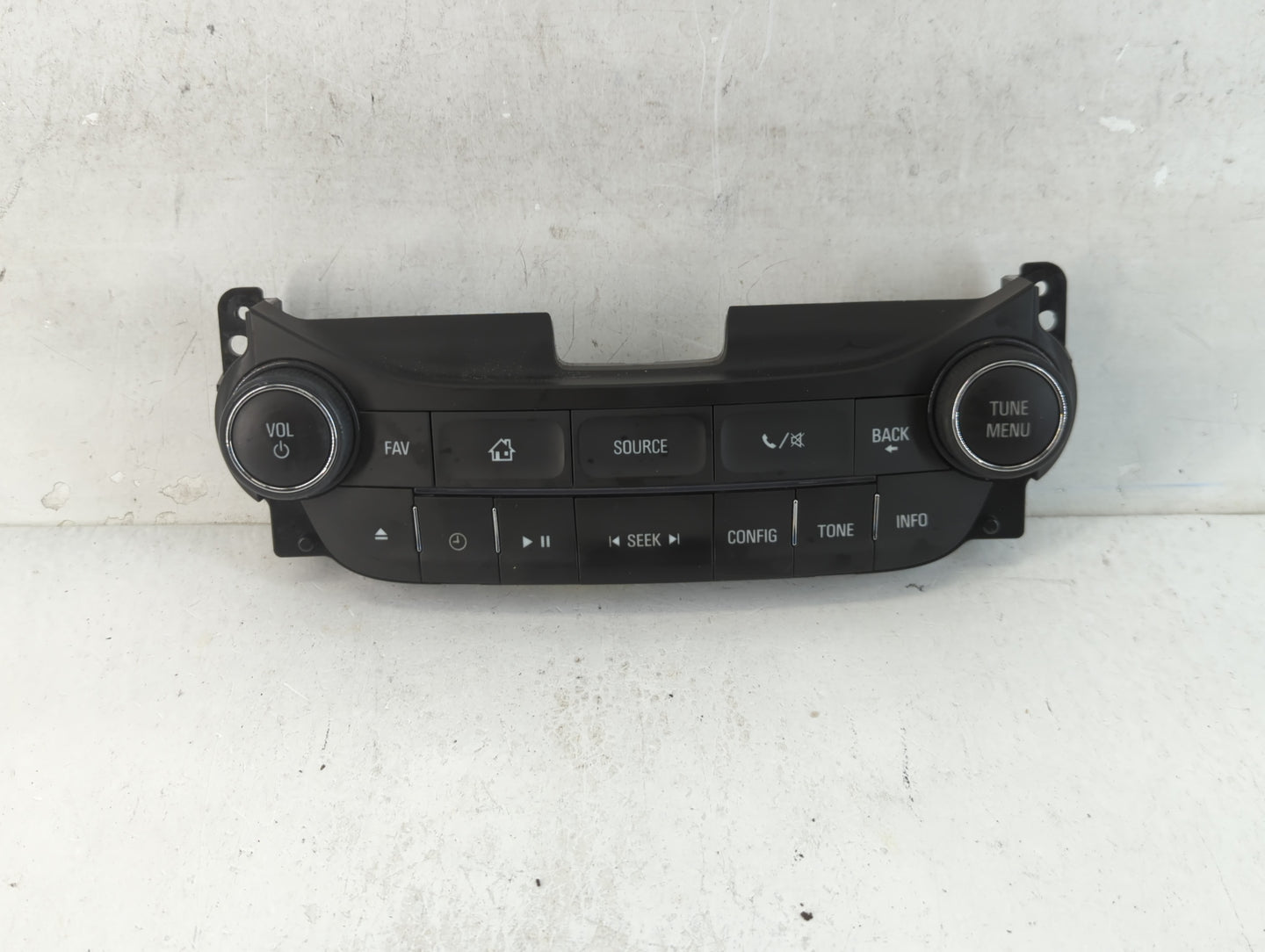 2014-2016 Chevrolet Malibu Am Fm Cd Player Radio Receiver - Oemusedautoparts1.com