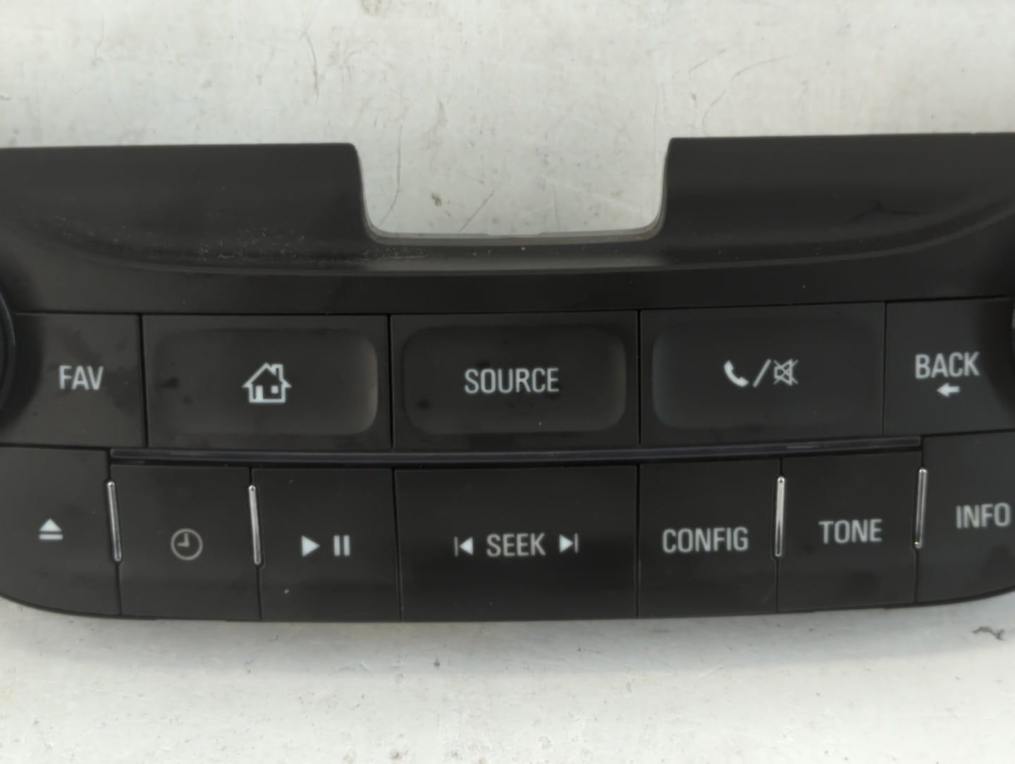 2014-2016 Chevrolet Malibu Am Fm Cd Player Radio Receiver - Oemusedautoparts1.com