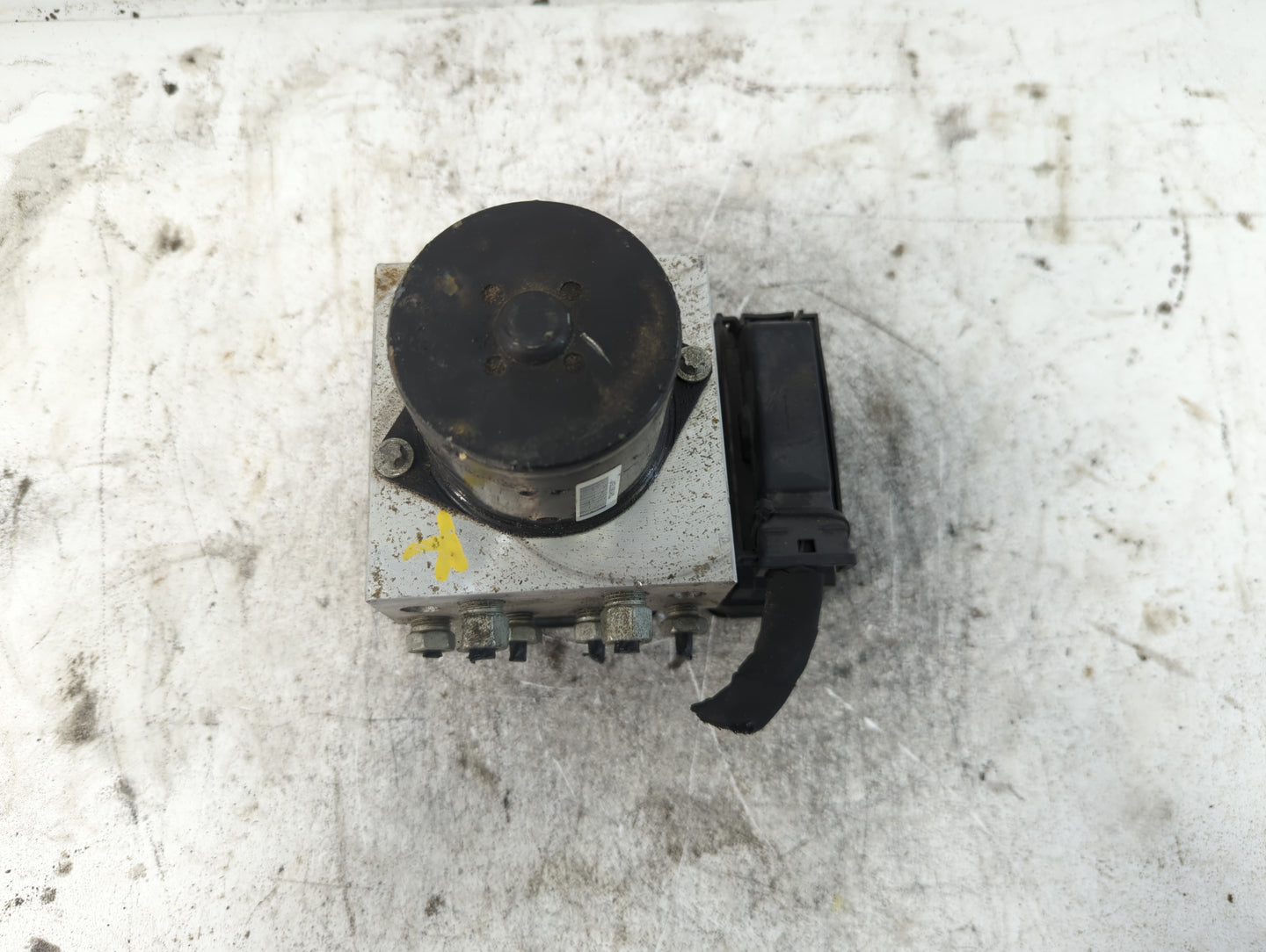 2013-2016 Chevrolet Malibu ABS Pump Control Module Replacement P/N:22863598 Fits Fits 2012 2013 2014 2015 2016 OEM Used Auto
