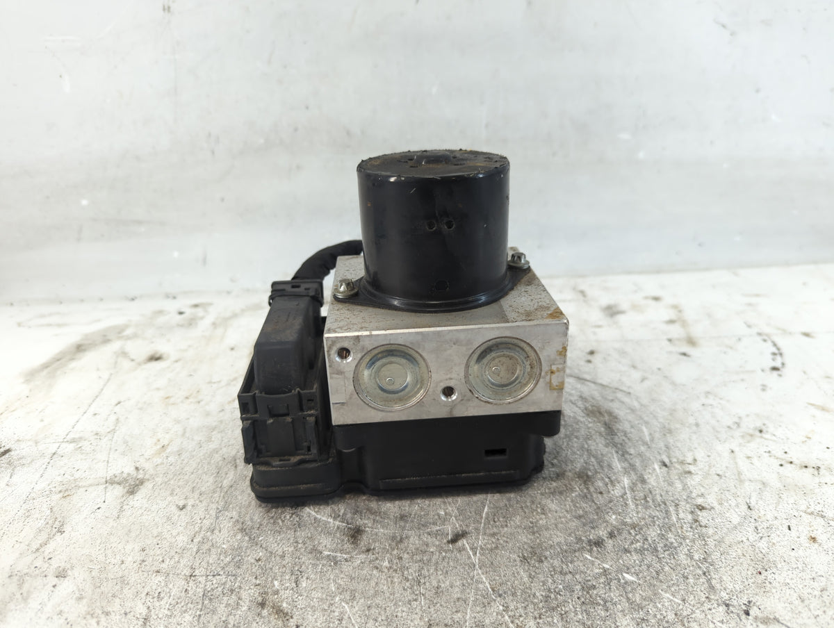2013-2016 Chevrolet Malibu Anti-Lock Brake ABS Pump Module Actuator OEM P/N:22863598 Fits Fits 2012 2013 2014 2015 2016 OEM 