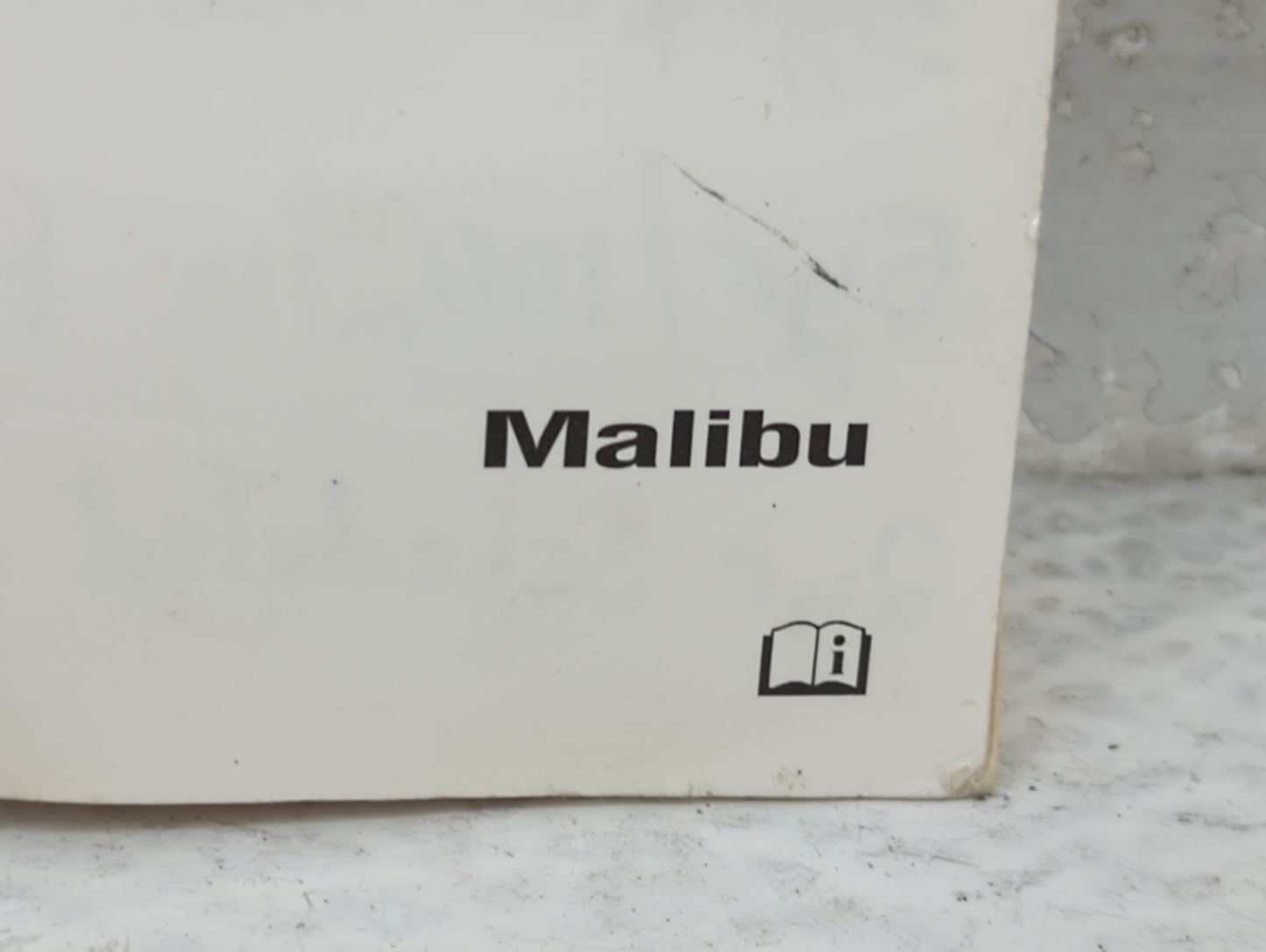 2015 Chevrolet Malibu Owners Manual Book Guide OEM Used Auto Parts - Oemusedautoparts1.com