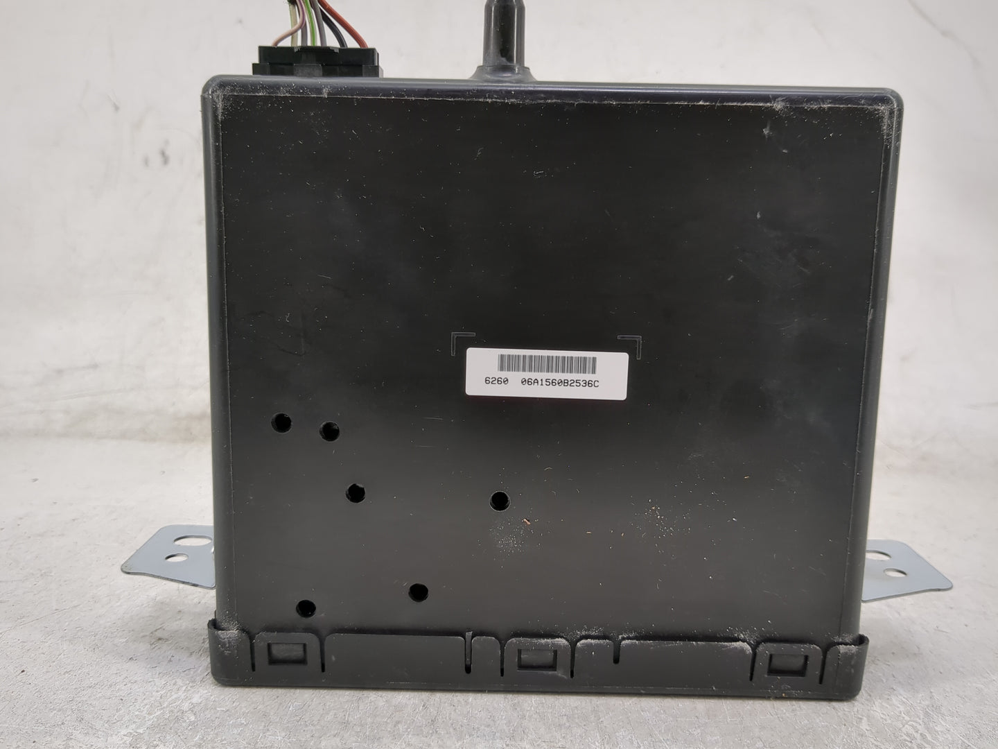 2015 Chevrolet Silverado Radio AM FM Cd Player Receiver Replacement Fits OEM Used Auto Parts - Oemusedautoparts1.com